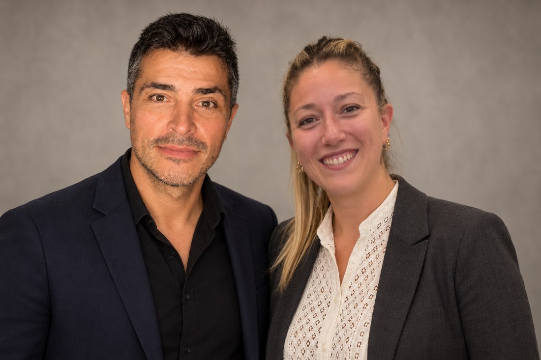 Valerie y Simón, fundadores de NYM Group Asturias